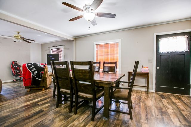 406 Largent Avenue, Ballinger, TX 76821