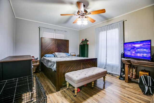 406 Largent Avenue, Ballinger, TX 76821