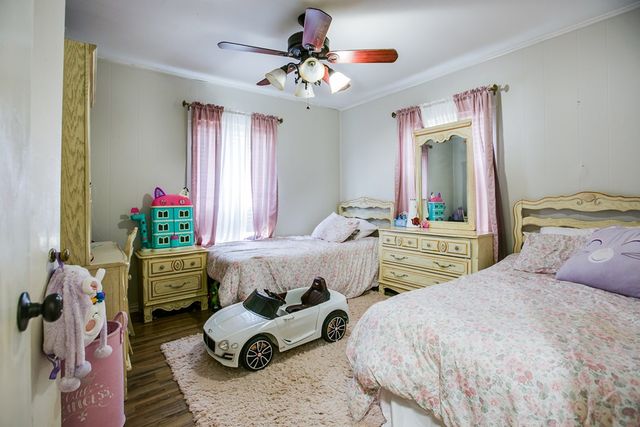 406 Largent Avenue, Ballinger, TX 76821