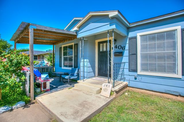 406 Largent Avenue, Ballinger, TX 76821