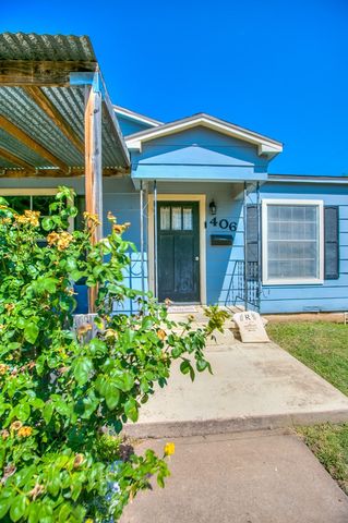 406 Largent Avenue, Ballinger, TX 76821