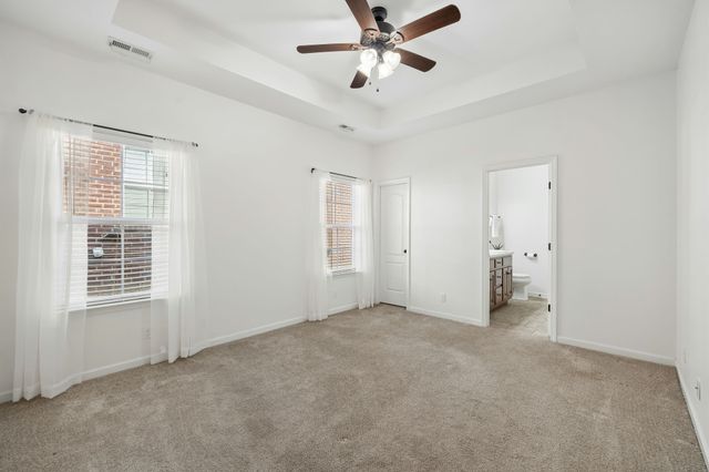 602 Indian Ridge Cir, White House, TN 37188