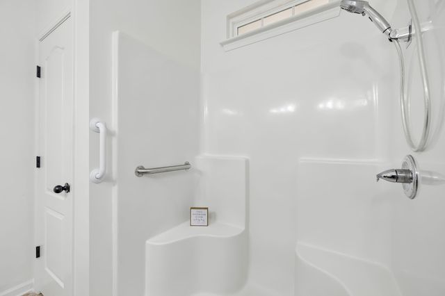 602 Indian Ridge Cir, White House, TN 37188