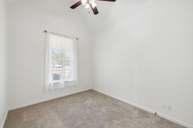 602 Indian Ridge Cir, White House, TN 37188