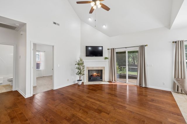 602 Indian Ridge Cir, White House, TN 37188