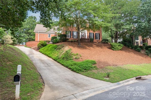 7307 Westcott Terrace, Charlotte, NC 28270