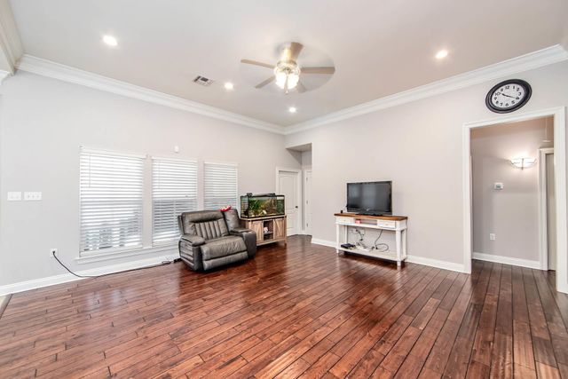 151 Rue Claudet, Lockport, LA 70374