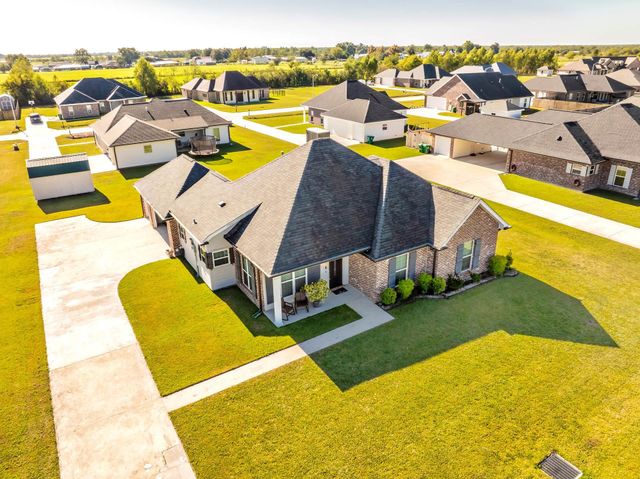 151 Rue Claudet, Lockport, LA 70374