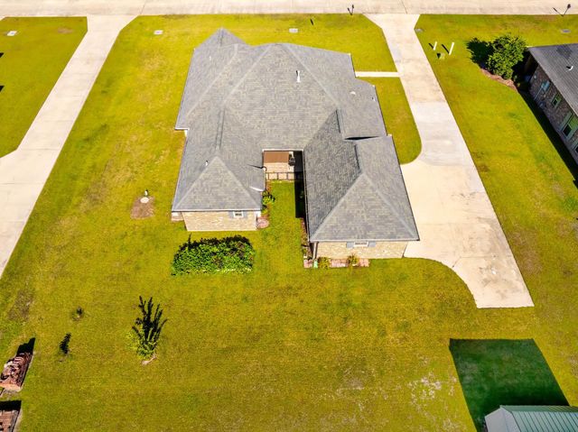 151 Rue Claudet, Lockport, LA 70374