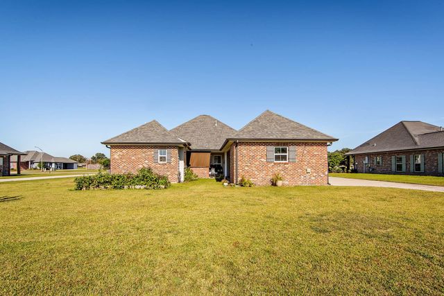 151 Rue Claudet, Lockport, LA 70374