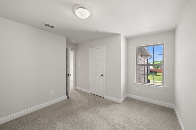 656 Sandiford Court, Mansfield, TX 76063