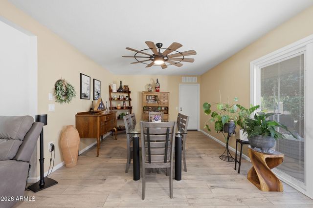 9714 W BROKENSTONE Drive, Sun City, AZ 85351