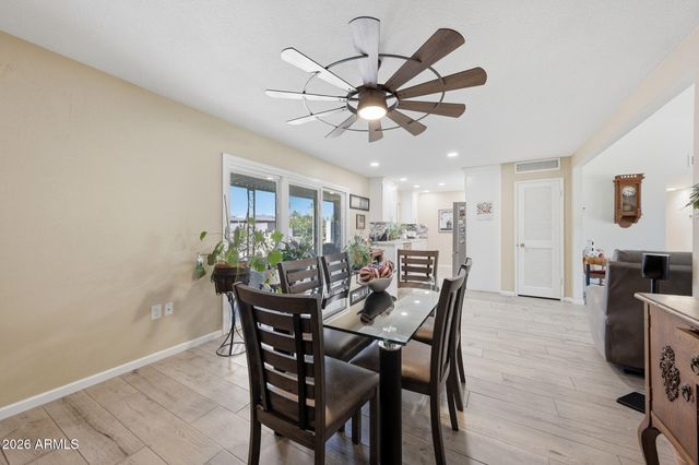 9714 W BROKENSTONE Drive, Sun City, AZ 85351