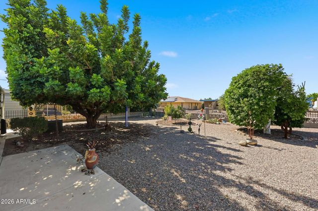 9714 W BROKENSTONE Drive, Sun City, AZ 85351