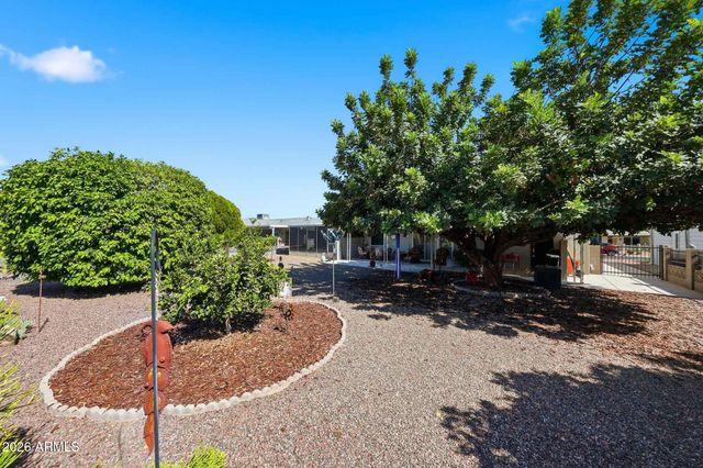 9714 W BROKENSTONE Drive, Sun City, AZ 85351