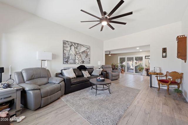 9714 W BROKENSTONE Drive, Sun City, AZ 85351