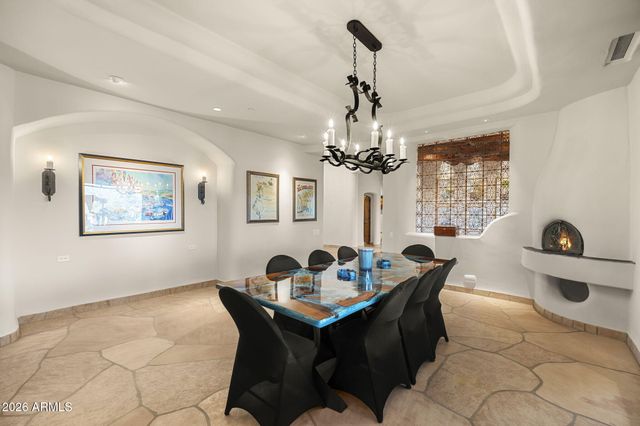22225 N DOBSON Road, Scottsdale, AZ 85255