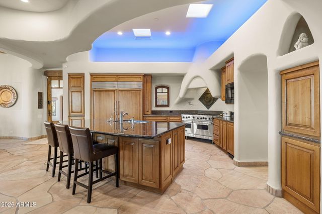 22225 N DOBSON Road, Scottsdale, AZ 85255