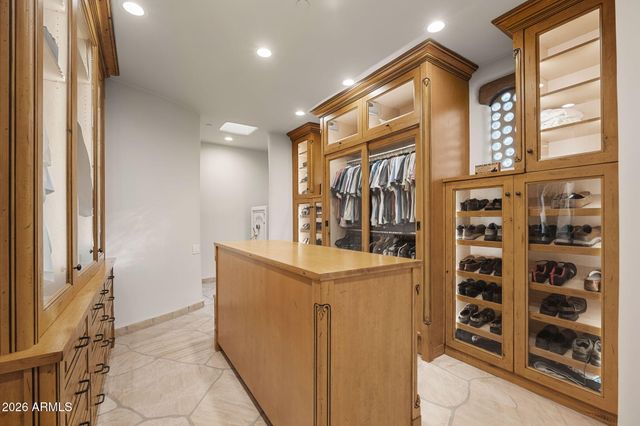 22225 N DOBSON Road, Scottsdale, AZ 85255