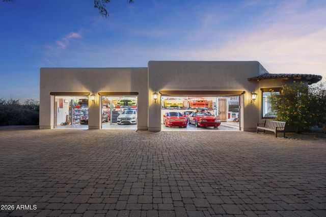 22225 N DOBSON Road, Scottsdale, AZ 85255