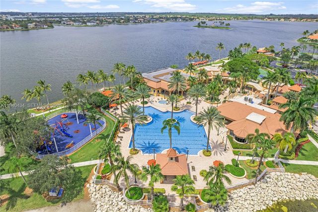 19500 SW 39th Ct, Miramar, FL 33029