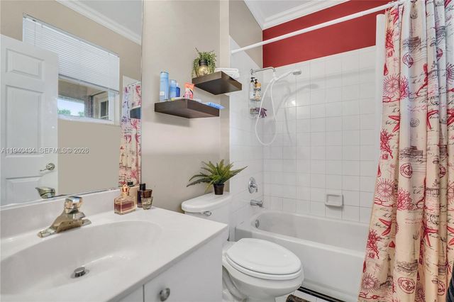 19500 SW 39th Ct, Miramar, FL 33029