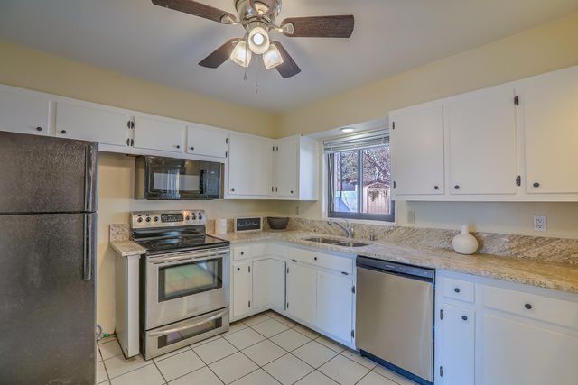 3601 Mary Ellen Street NE, Albuquerque, NM 87111