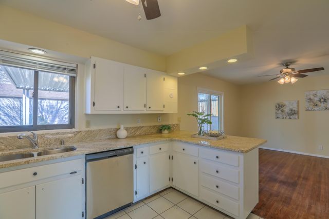 3601 Mary Ellen Street NE, Albuquerque, NM 87111