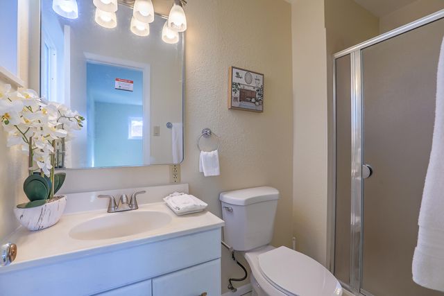 3601 Mary Ellen Street NE, Albuquerque, NM 87111