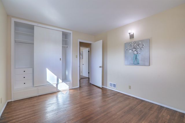 3601 Mary Ellen Street NE, Albuquerque, NM 87111