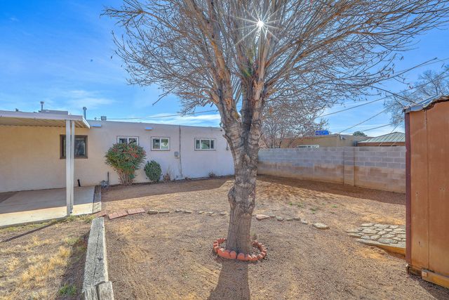 3601 Mary Ellen Street NE, Albuquerque, NM 87111