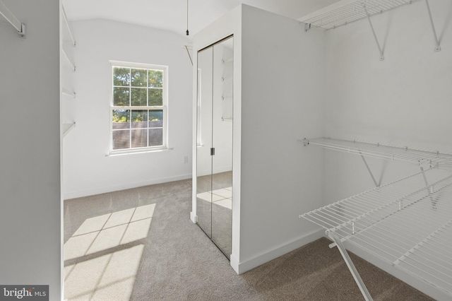 21 DIS CT, Sewell, NJ 08080