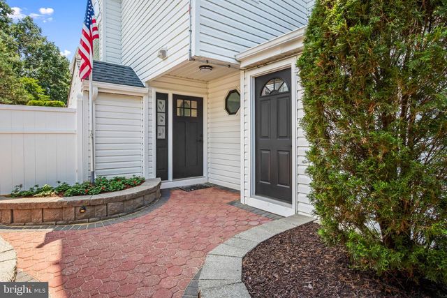 21 DIS CT, Sewell, NJ 08080