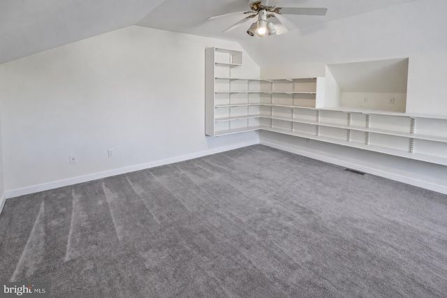 21 DIS CT, Sewell, NJ 08080