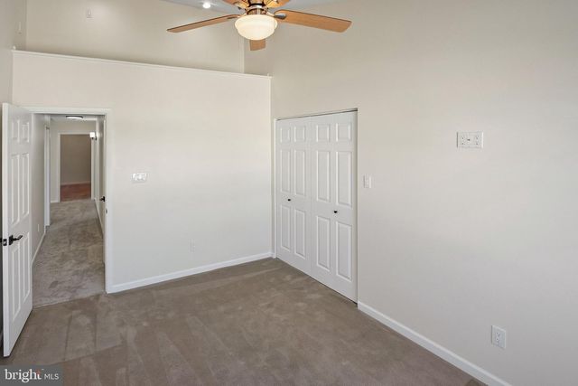 21 DIS CT, Sewell, NJ 08080