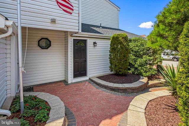 21 DIS CT, Sewell, NJ 08080
