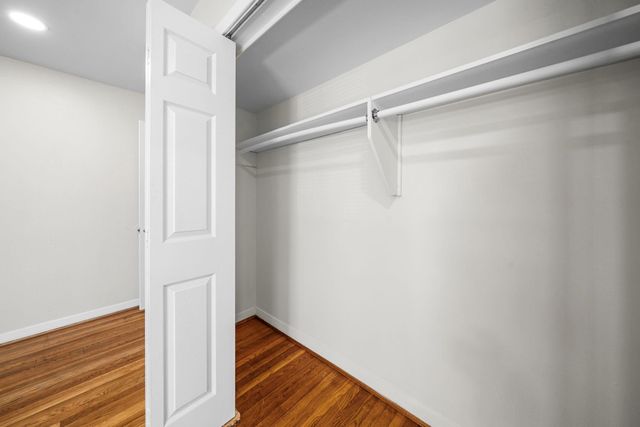 9614 Long Branch Lane, Houston, TX 77055