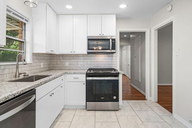 9614 Long Branch Lane, Houston, TX 77055