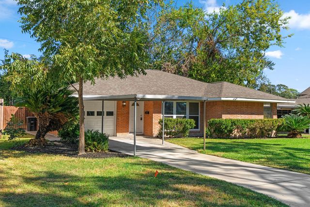 9614 Long Branch Lane, Houston, TX 77055