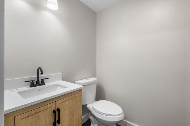 84 Old Lake Shore Road, Gilford, NH 03249