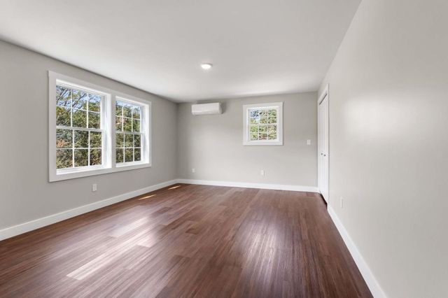 84 Old Lake Shore Road, Gilford, NH 03249