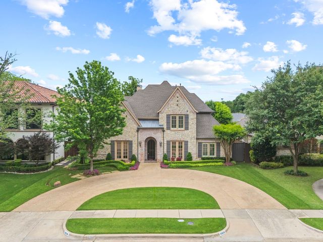 6828 Chevy Chase Avenue, Dallas, TX 75225