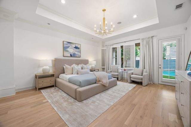 6828 Chevy Chase Avenue, Dallas, TX 75225