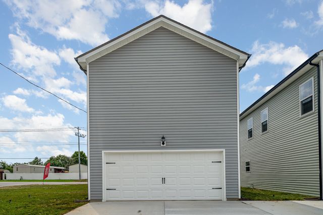 109 Hook and Ladder Ln, La Vergne, TN 37086