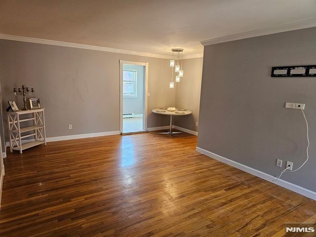 17 Regency Park 17, Ramsey, NJ 07446