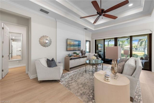 9096 Isla Bella CIR, Bonita Springs, FL 34135