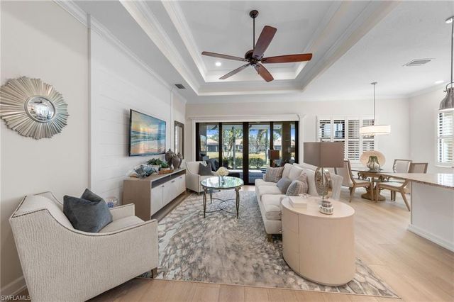 9096 Isla Bella CIR, Bonita Springs, FL 34135