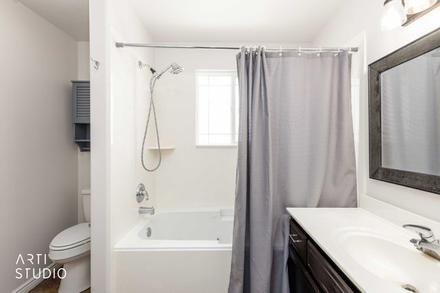 2402 W 2375 -, Clinton, UT 84015