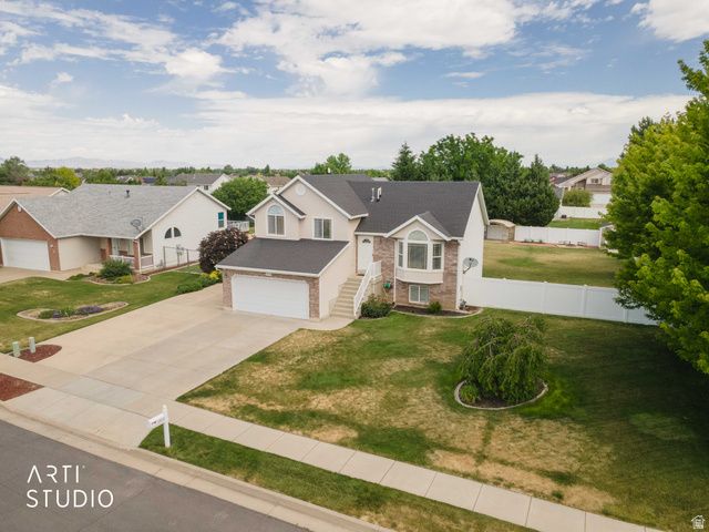 2402 W 2375 -, Clinton, UT 84015