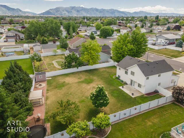 2402 W 2375 -, Clinton, UT 84015